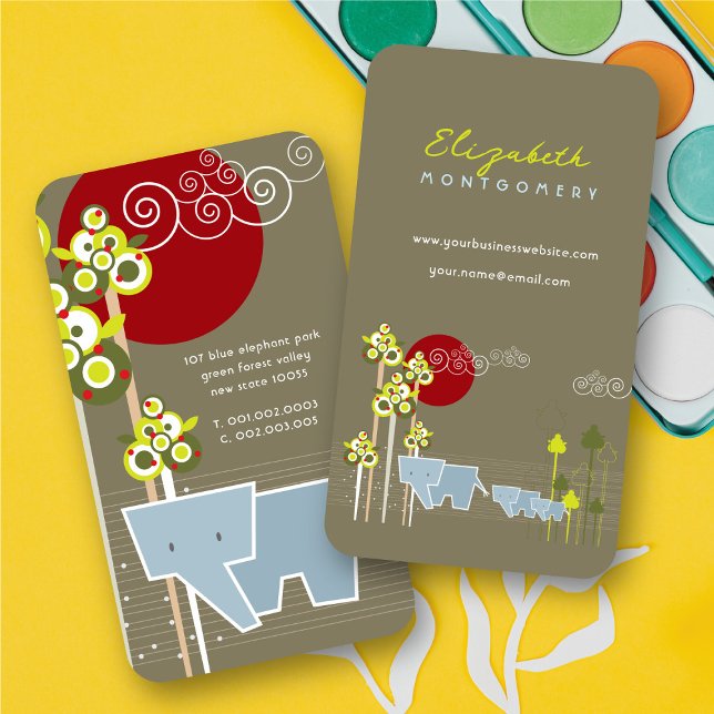 Cartão De Visita Família De Elefantes Estilizados Na Floresta E Sol (Whimsical Stylized Elephant Family In The Forest & Red Sun Business Card @ fatfatin)