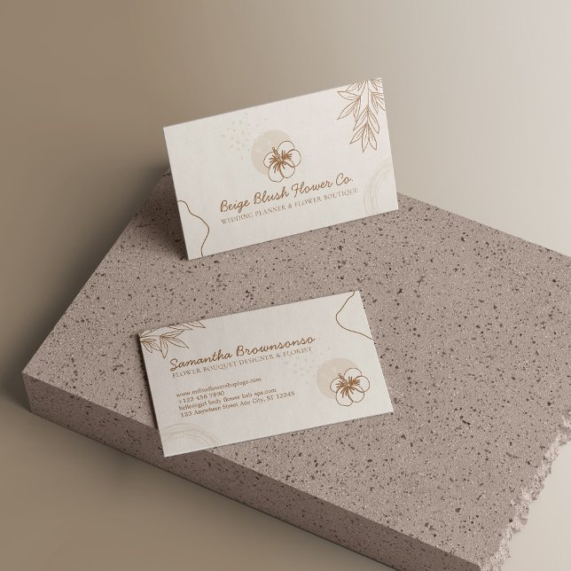 Cartão De Visita Flor de Caligrafia de Casamento de Beige Blush Hib (Beige Blush Hibiscus Wedding Calligraphy Flower Business Card)