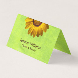 Cartão De Visita Flores Amarelas no Monograma Verde Abstrato