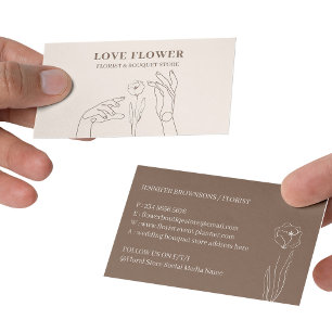 Cartão De Visita Florista Bege Marfim Segura Flor de Mão Margarida
