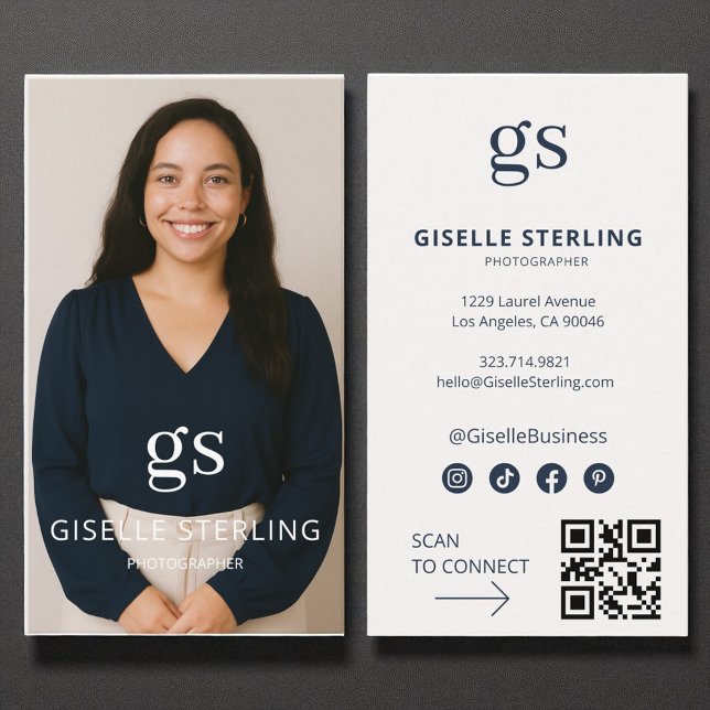 Cartão De Visita Foto fotógrafa Mídia social Código QR Moderno (Criador carregado)
