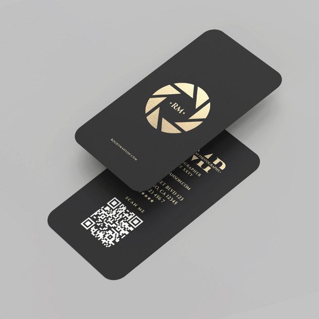 Cartão De Visita Fotografia Dourada Lente Negra Moderna (Modern Photographer Black Gold Lens Photography Business Card
)