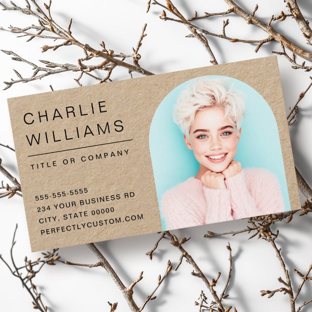 Cartão De Visita Fotografia mínima moderna do arco Papel Kraft (Modern minimal arch photo frame Kraft paper Business Card)