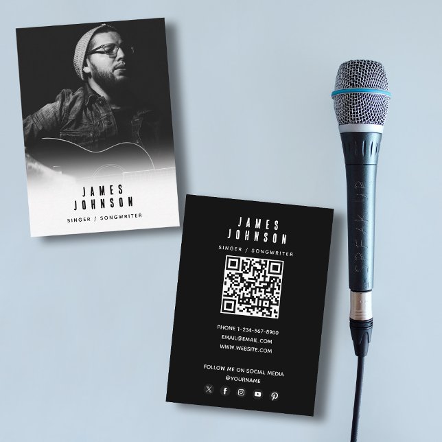Cartão De Visita Fotografia moderna e simples do músico cantor (Modern Simple Singer Musician Photography Business Card)