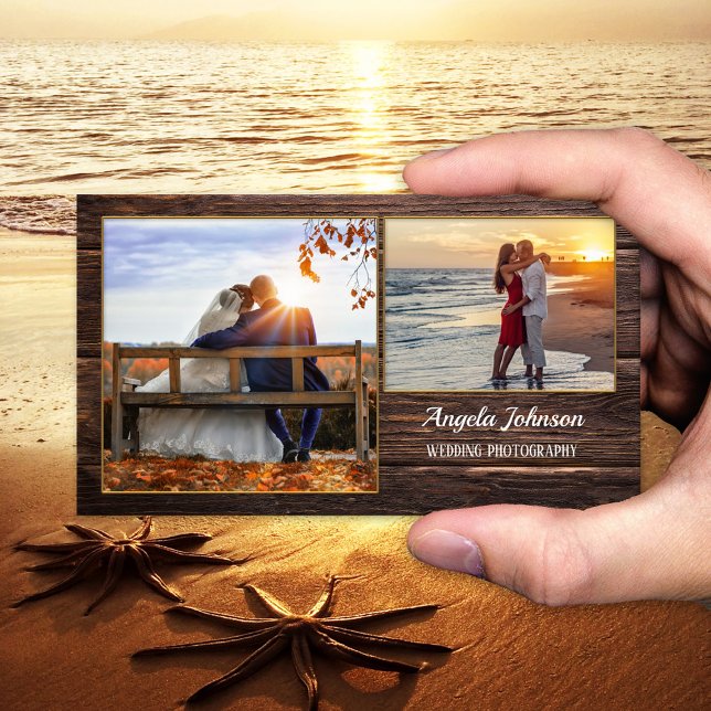 Cartão De Visita Fotógrafo de madeira escura Modelo (Modern business card template showing your photos framed by a small gold lining on rustic dark wood)