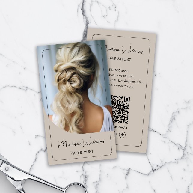 Cartão De Visita Hair Stylist Modern Photo Beige (Hair Stylist Modern Photo Beige Business Card)