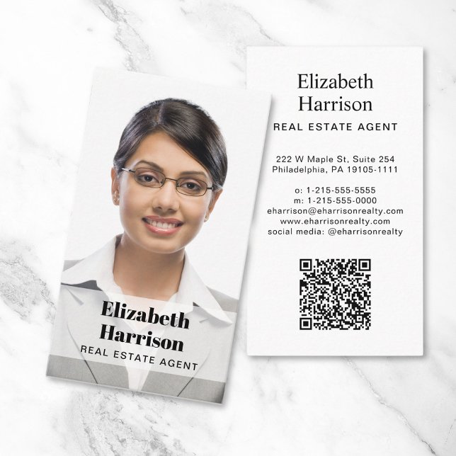 Cartão De Visita Imagem Profissional Código QR Real Estate Realtor (Make a lasting impression with this modern business card featuring your photo and scannable QR code)