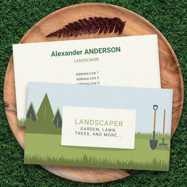 Cartão De Visita Lâmpada Verde, pá e assalto - Paisagem (Green Lawn, Shovel and Rake - Landscaper Business Card)