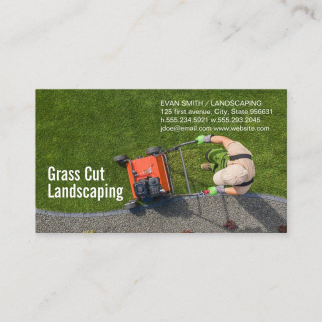 Cartão De Visita Landscaper Cutting Grass | Vista aérea (Frente)