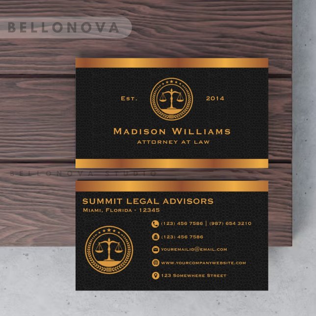Cartão De Visita Lei de Monograma Clássico Preto Dourado Premium Pe (Custom Premium Gold Black Classic Monogram Law Business Card)