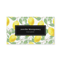 Limões amarelos com padrão de folhas verdes