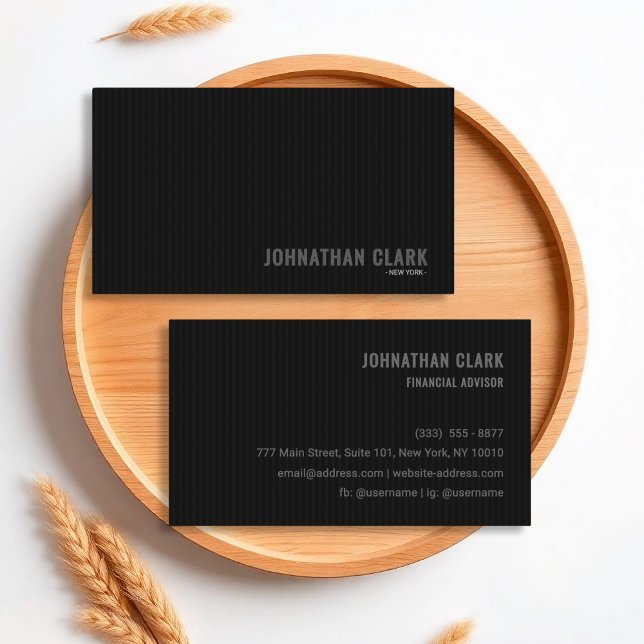 Cartão De Visita Luxurious Striped All-Black  Business Card (Criador carregado)