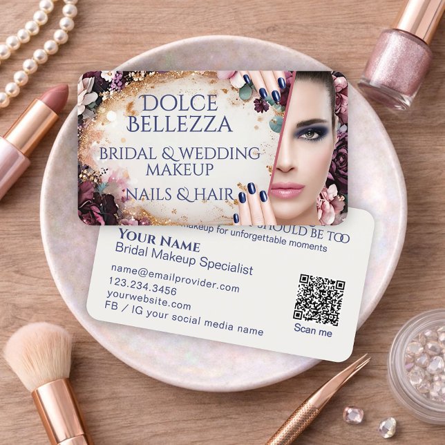 Cartão De Visita Luxury Purple Ivory Floral Bridal Makeup Artist (Criador carregado)