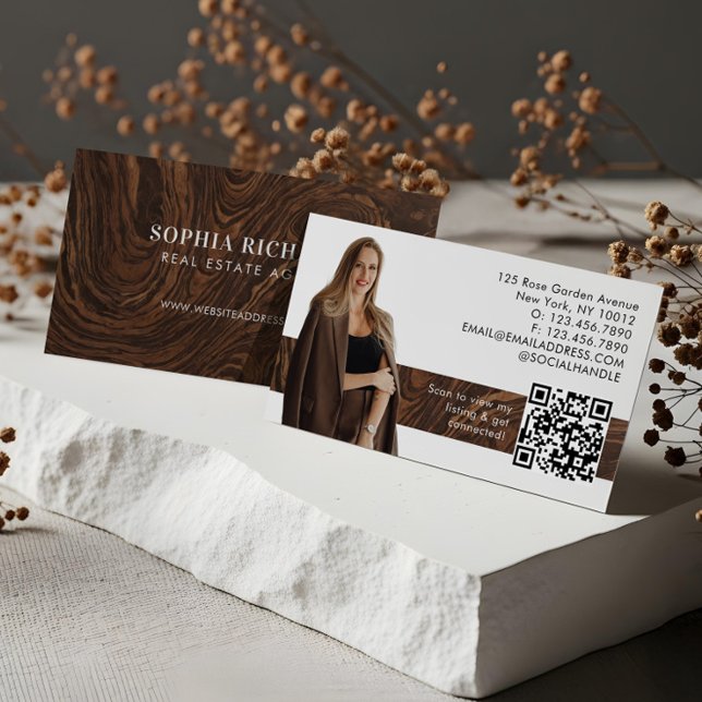 Cartão De Visita Luxury Woodgrain Professional Real Estate Photo (Luxury Woodgrain Professional Real Estate Photo Business Card)