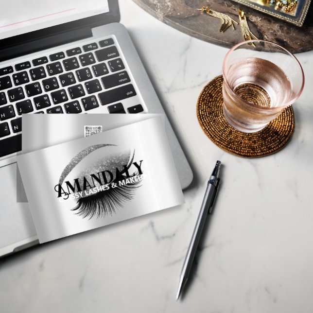 Cartão De Visita Makeup Artist Eyelash Extensões QR LOGO Silver (Makeup Artist Eyelash Extensions QR LOGO Silver Business Card)