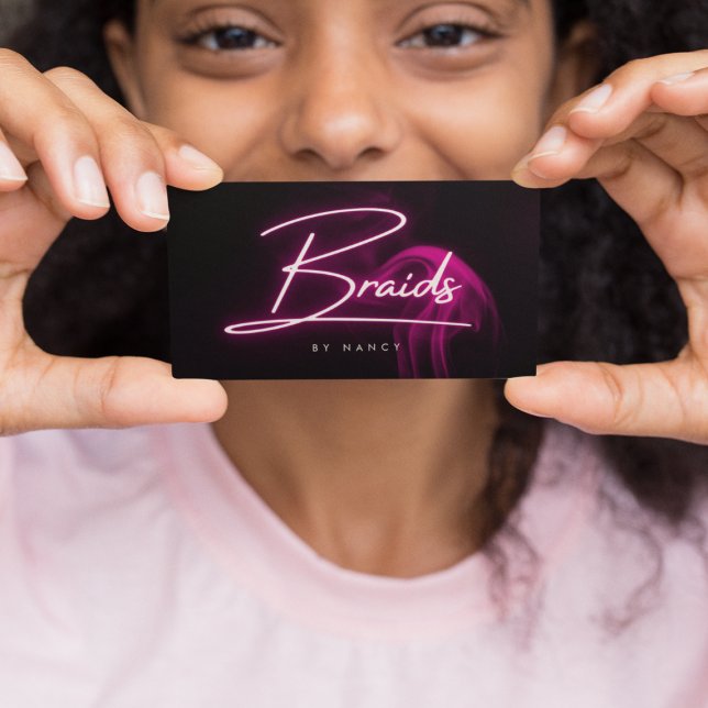 Cartão De Visita Manuscrito Manuscrito De Braços De Neon E Fumaça R (Criador carregado)