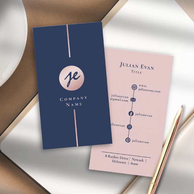 Cartão De Visita Marinho moderno - Azul e Rosa Rosa Esbranquiçada - (Modern Navy Blue & Blush Pink Rose Gold Monogram Business Card)