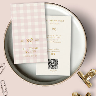 Cartão De Visita Marketing Vertical QR de Padaria Rosa Vintage