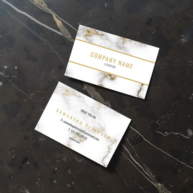 Cartão De Visita Mármore Branco e Dourada profissão minimalista mod (Elegant white and gold business card with a marble design, featuring a minimalist layout on black)