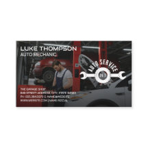 Mecânica Automática Trabalhando no Motor de Automó