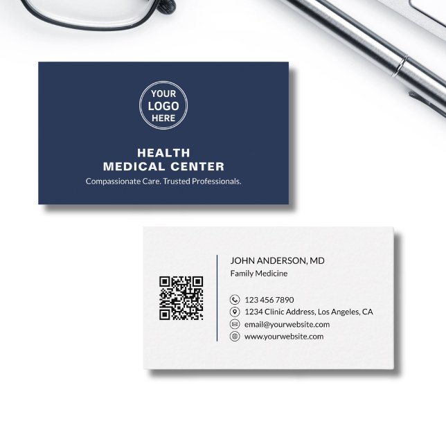 Cartão De Visita Médico Médico Médico Profissional Azul (Medical Healthcare Clinic Doctor Blue Professional Business Card)