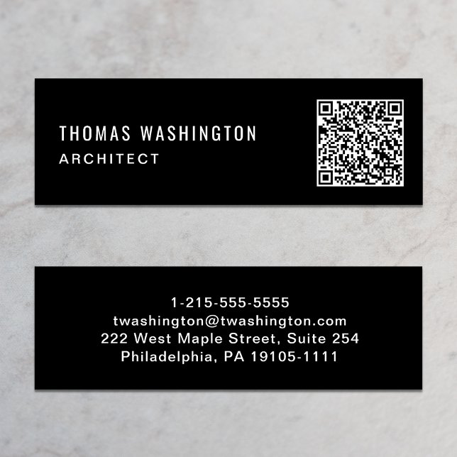 Cartão De Visita Mini Código QR Profissional Minimal Preto (Capture attention, make connections, and leave a lasting impression with our modern QR business card)