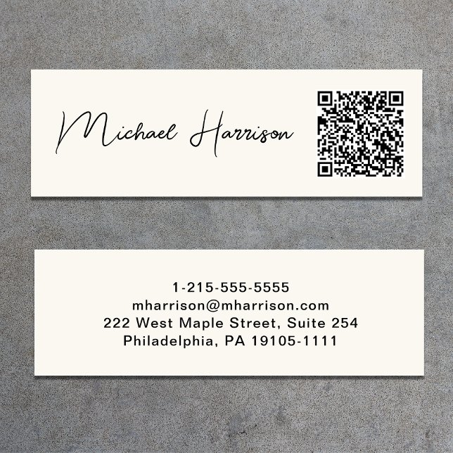 Cartão De Visita Mini Creme de Código QR Profissional de Script Moderno (Capture attention, make connections, and leave a lasting impression with our modern QR business card)