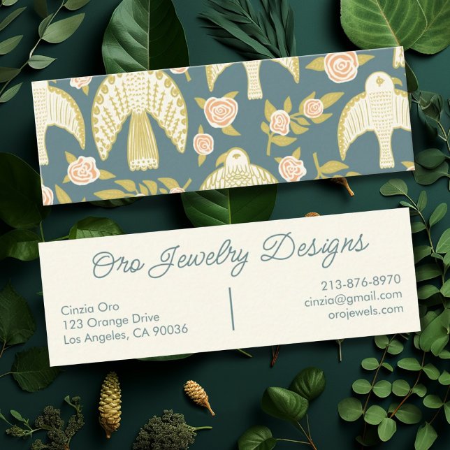 Cartão De Visita Mini Falcões e Rosas Chinês Botânico Elegante (Cool custom mini business cards with a falcon and floral design on one side.)