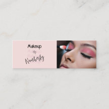 Maquiagem Fotográfica com Letra Preta e Rosa Bege