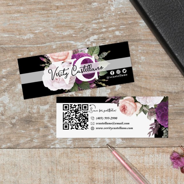 Cartão De Visita Mini Rosa Floral Moderno, QR Preto e Branco (Criador carregado)