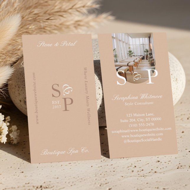 Cartão De Visita Minimal Elegant Simple Monogram Stylish Arch Photo (Minimal Elegant Simple Monogram Stylish Arch Photo Business Card)