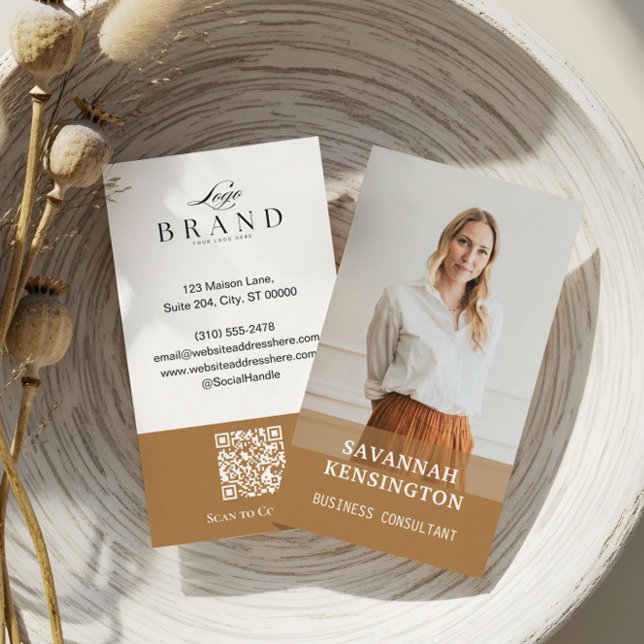 Cartão De Visita Minimal Gold Modern Professional Consultant Photo (Minimal Modern Professional Photo Company Logo QR Business Card)