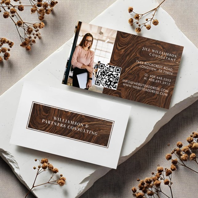 Cartão De Visita Minimal Modern Elegant Woodgrain Photo QR Code (Minimal Modern Elegant Woodgrain Photo QR Code Business Card)