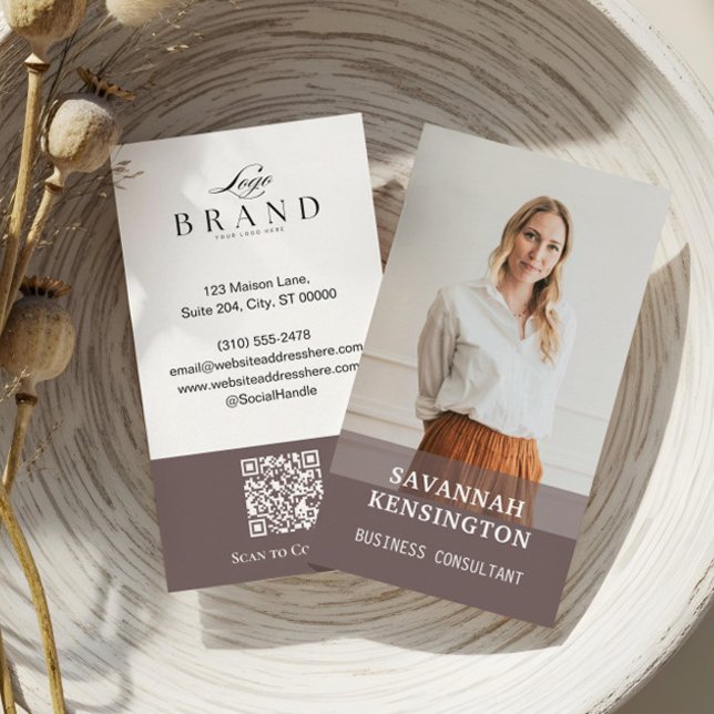 Cartão De Visita Minimal Modern Professional Photo Company Logo QR (Minimal Modern Professional Photo Company Logo QR Business Card)