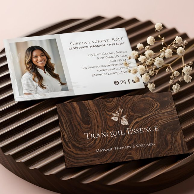 Cartão De Visita Minimal Woodgrain Leaf Massage Therapist Photo (Minimal Woodgrain Leaf Massage Therapist Photo Business Card)