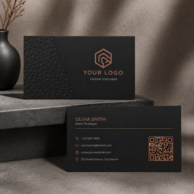 Cartão De Visita Minimalist Black Copper Geometric QR Code (Minimalist Luxury Black & Copper Business Card | Modern QR Code Design)