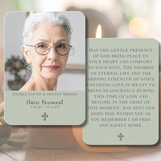 Cartão De Visita Minimalist Sage Green Funeral Prayer Card (Minimalist Sage Green Funeral Prayer Card
)