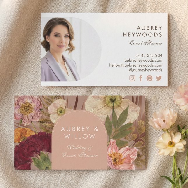 Cartão De Visita Modern Chic Bohemian Wildflowers Photo Arch (Modern Chic Bohemian Wildflowers Photo Arch Business Card)