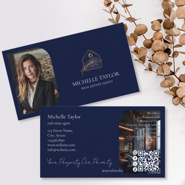 Cartão De Visita Modern Elegant Real Estate Realtor Photo Gold (modern gold and navy real estate business card with photo and QR code)