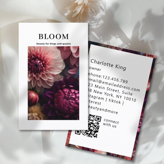 Cartão De Visita Modern Flower QR Code (Modern Flower QR Code Business Card)