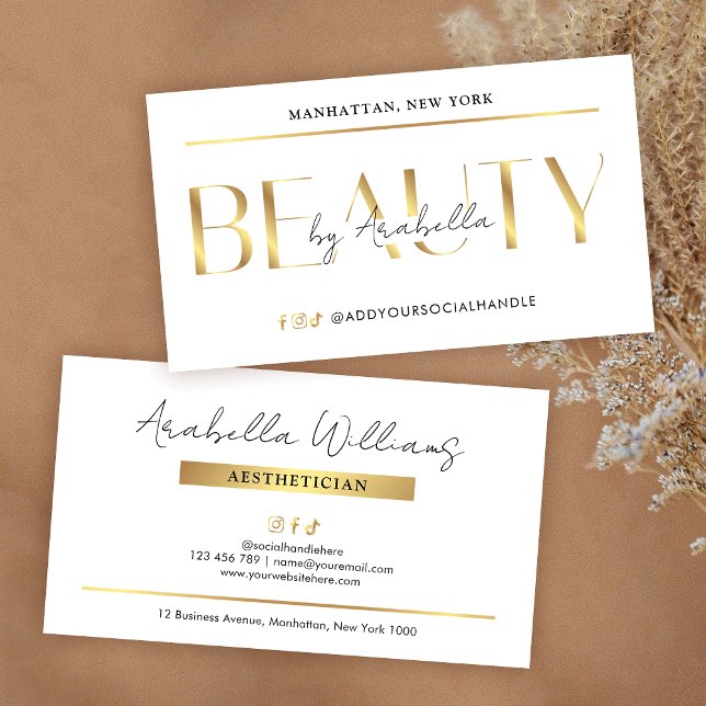 Cartão De Visita Modern Glam Gold Lash Beauty Salon Aesthetician (Elegant beauty business cards with faux gold effects, modern layout and space for your contact info)