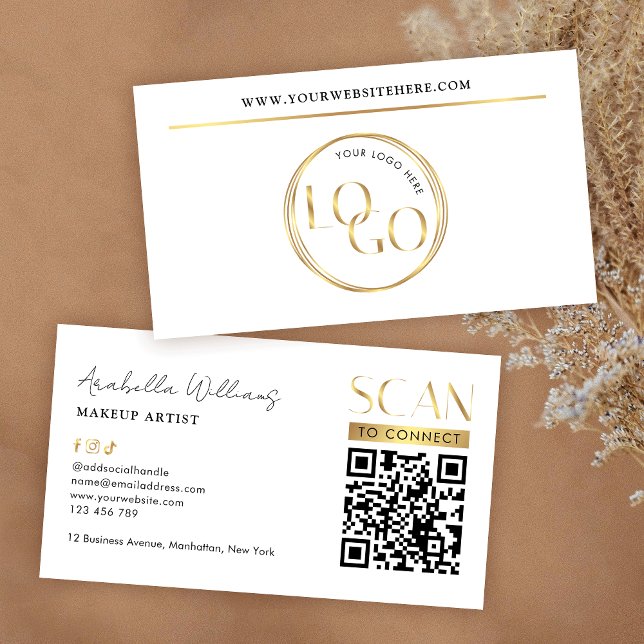 Cartão De Visita Modern Glam Gold Logo Makeup Beauty Salon QR Code (Modern white and gold business cards with scannable QR code and your custom logo)