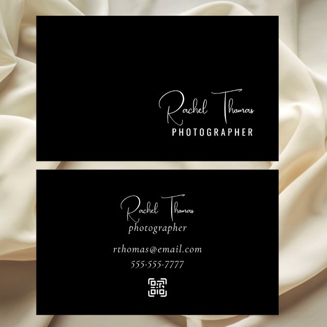 Cartão De Visita Modern Minimalist Black & White QR Code Elegant (Criador carregado)