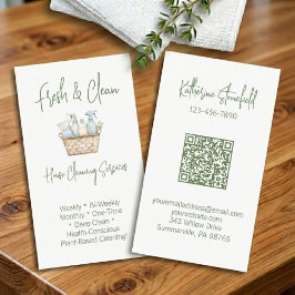 Cartão De Visita Modern QR Code Vertical House Cleaning Services