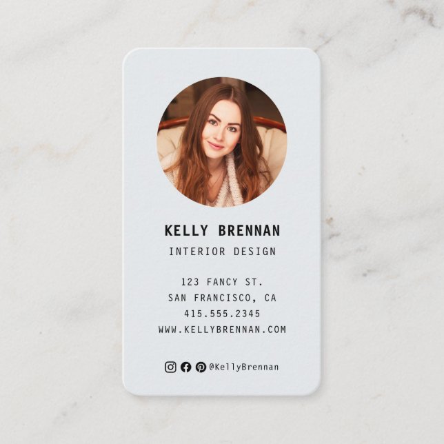 Cartão de visita moderno com fotos e mídia social (Frente)