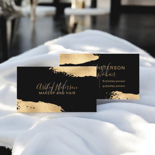 Cartão De Visita Monograma de maquilhagem de folhas de ouro quic mo (Modern chic gold foil brushstroke makeup monogram business card)