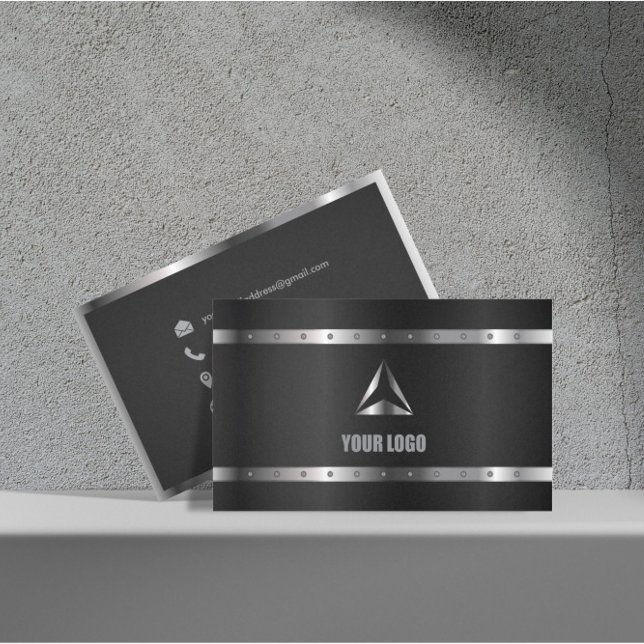 Cartão De Visita Monograma Elegante Moderno de Prata Brilhante de M (Criador carregado)