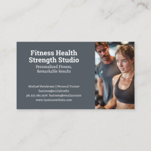 Cartão De Visita Mulher treinando na academia Fitness