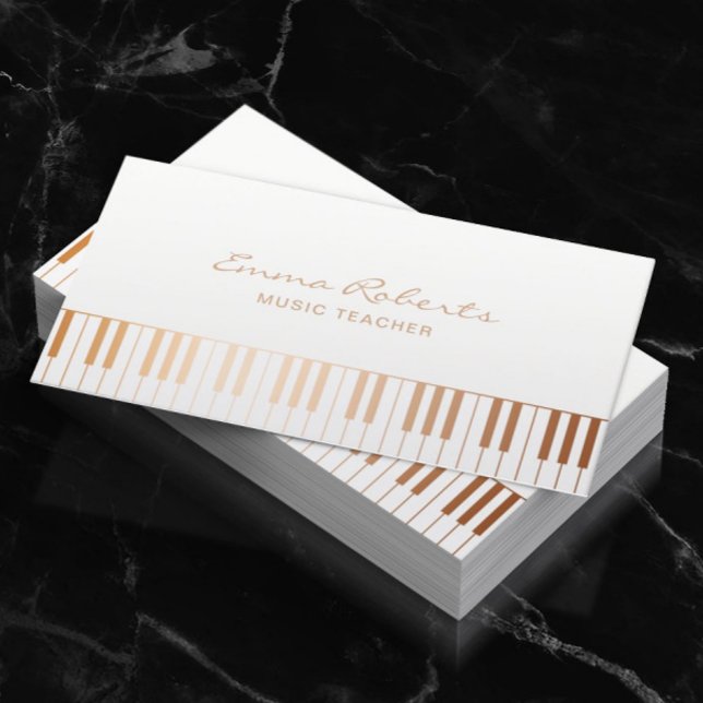 Cartão De Visita Musical do Elegante Dourado Piano Keys (Criador carregado)