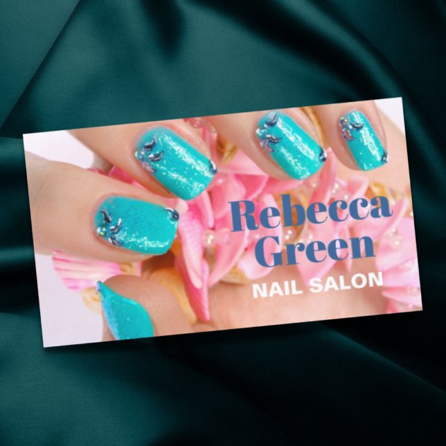 Cartão De Visita Nail Artist Nail Na moda Manicurista Moderno (Modern Stylish Manicurist Nail Artist Nail Salon Business Card)